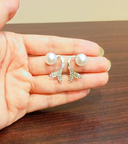 Elegant Mermaid Tail Pearl Stud Earrings