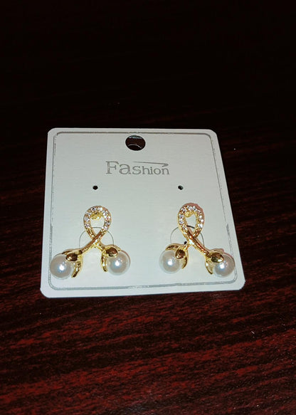 Elegant Pearl Bow Stud Earrings