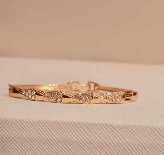 Elegant Rose Gold Crystal Zigzag Bracelet